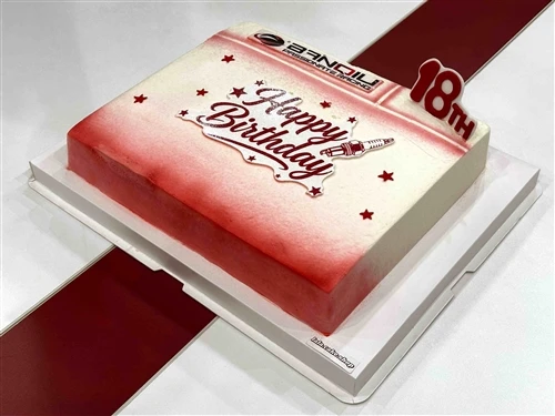 🎂 18 عامًا من بانكيو!